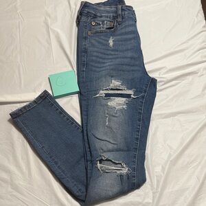 Aeropostale Women's Ripped Skinny Jeans - Medium Blue